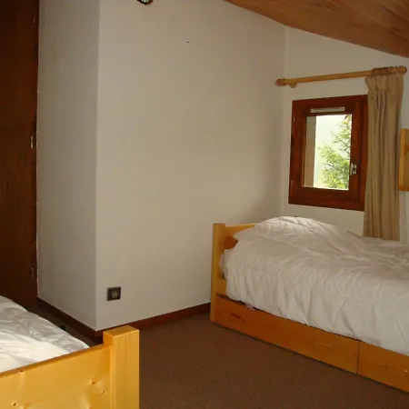 Duplex Ensoleillé Avec Piscine, Proche Pistes, Balcon Sud - Fr-1-464-34